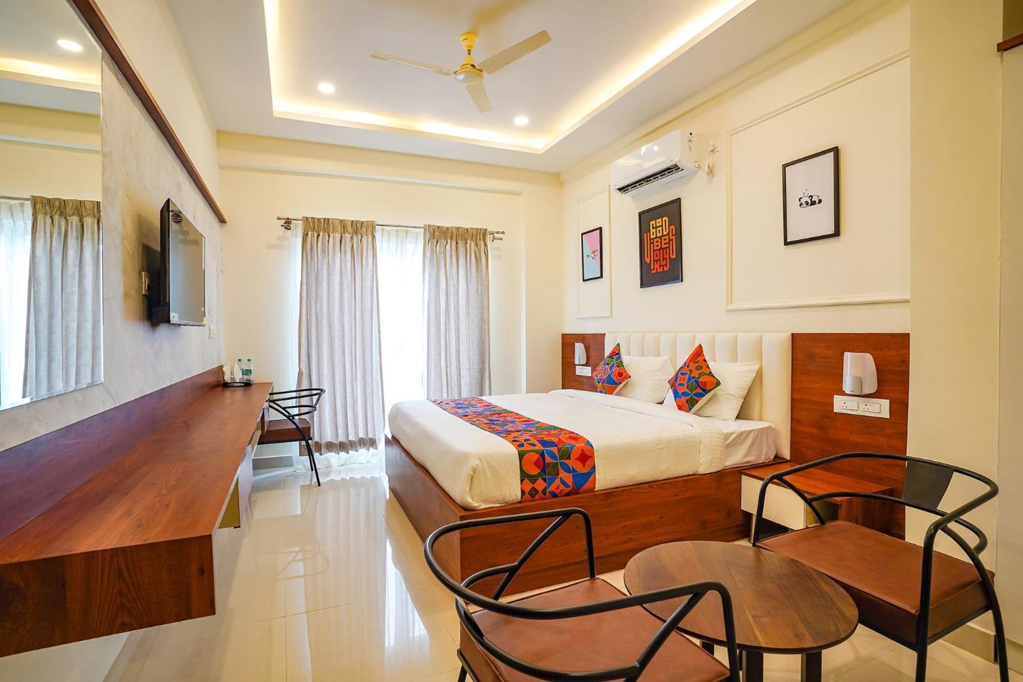 Fabhotel Memories Inn Bangalore Esterno foto